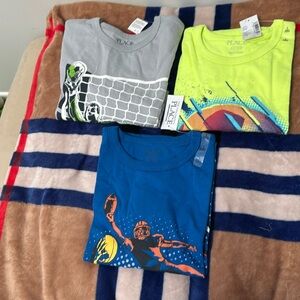Bundle of 3 tshirts